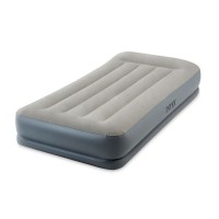 Надуваем дюшек Intex 64116NP Pillow Rest Mid-Rise Airbed размери 99x191x30см